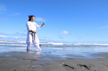 Kazuto-Karate_Beach.jpg